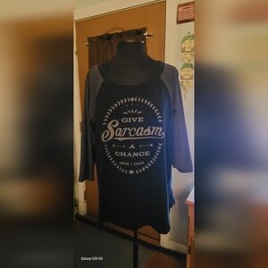 Women's Torrid 3 black & gray      baseball style t-shirt 3/4 sleeve